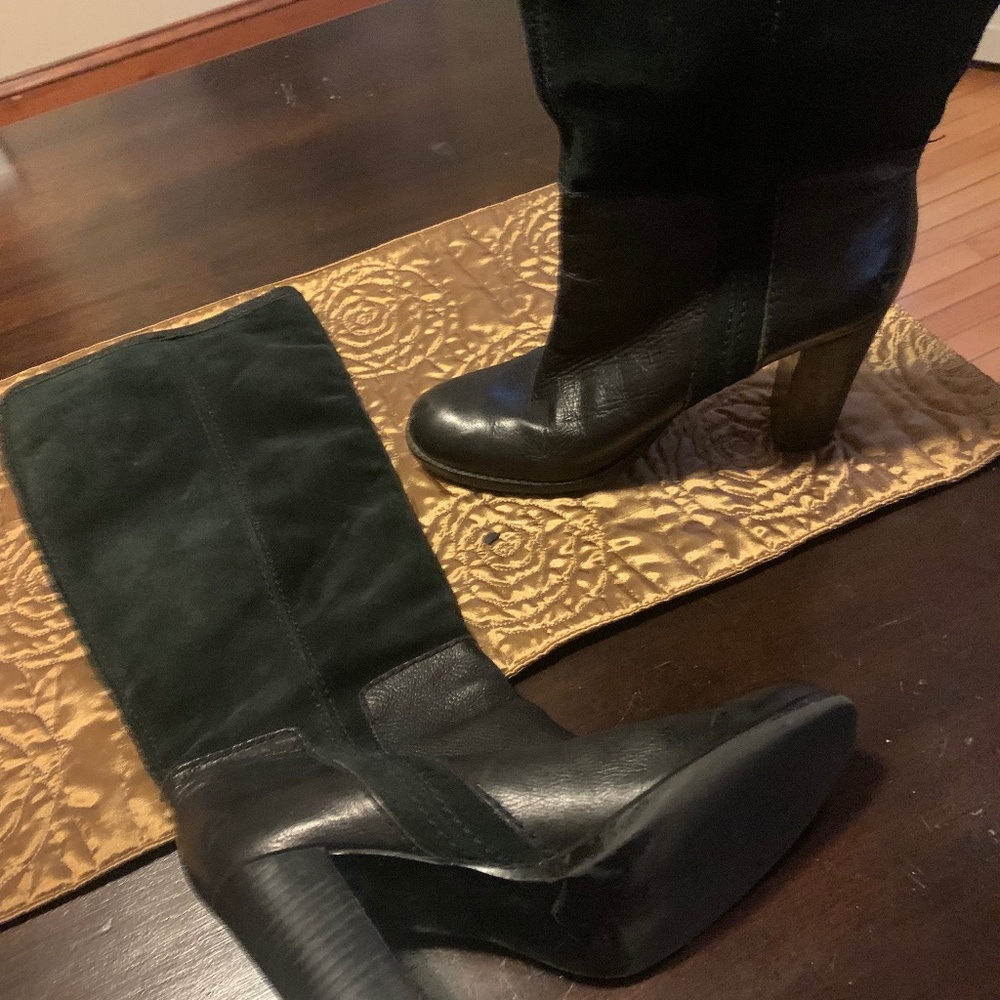 Black knee leather  boots 9
